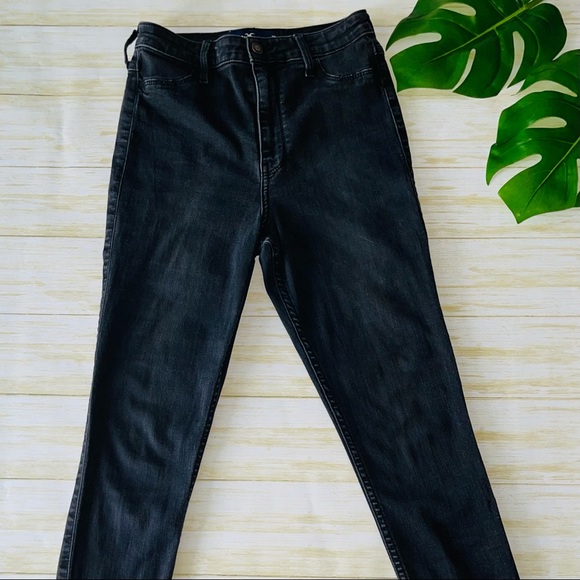 Hollister Pants - Hollister Ultra High-Rise Jean Legging Black - 26